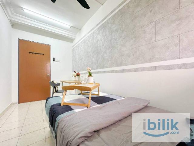 Room for rent in Petaling, Damansara Damai