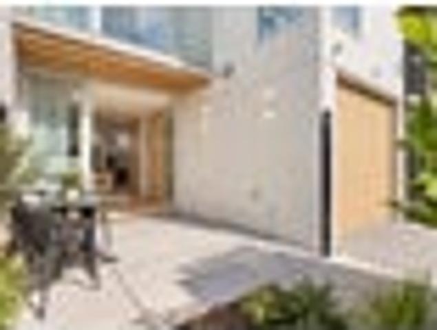 Townhouse for sale in Whangaparaoa, Oroua County