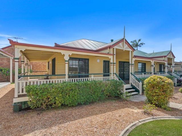 Villa for sale in Toombul, Queensland
