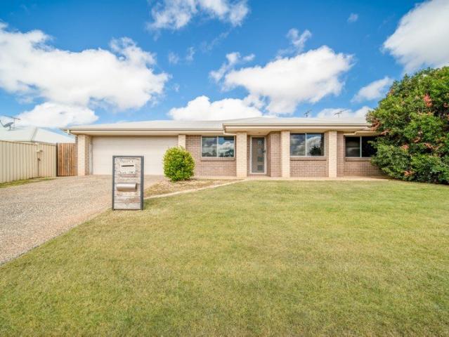 Duplex for rent in Emerald, Queensland