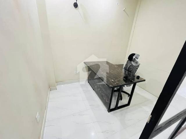 Office for rent in Faisalabad, Islamabad Capital Territory
