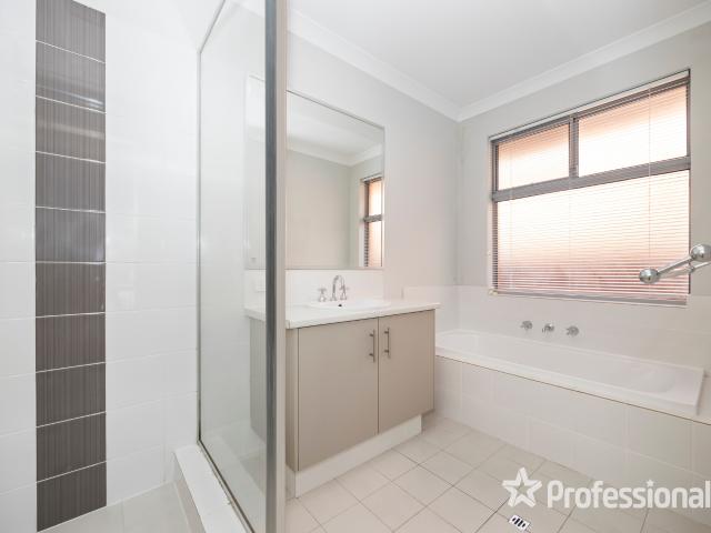 House for sale in Ellenbrook, Western Australia