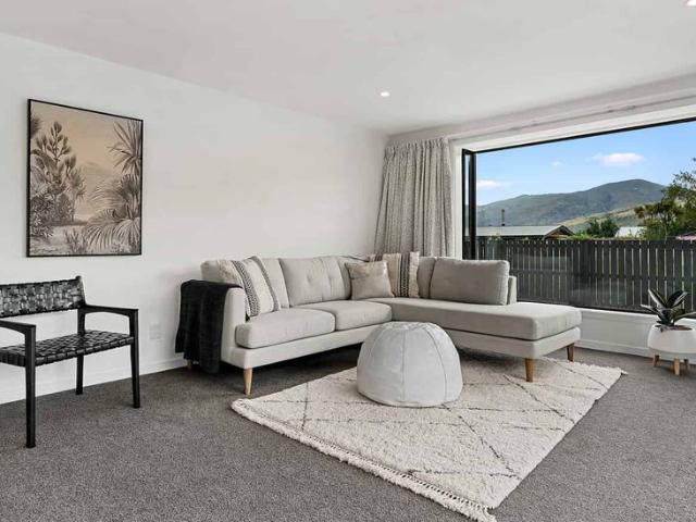 House for rent in Otakou