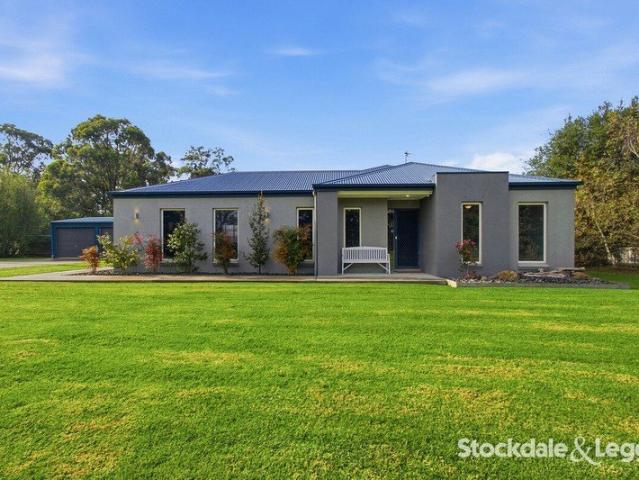 House for sale in Toongabbie, Victoria