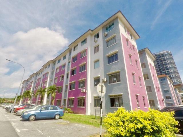 Apartment for sale in Tanjong Sepat, Selangor