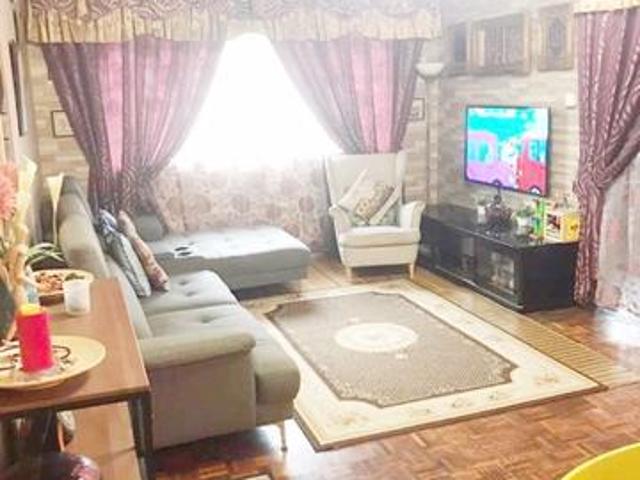 Flat for sale in Petaling, Alam Impian