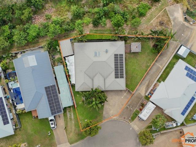 House for sale in Bushland Beach, Townsville City