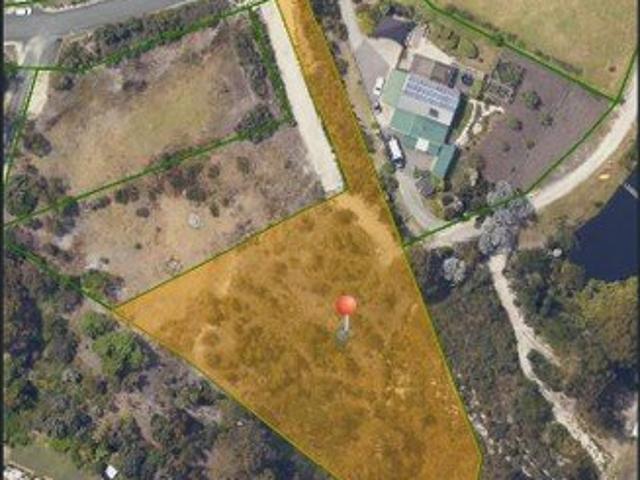 Land for sale in Sisters Beach, Tasmania