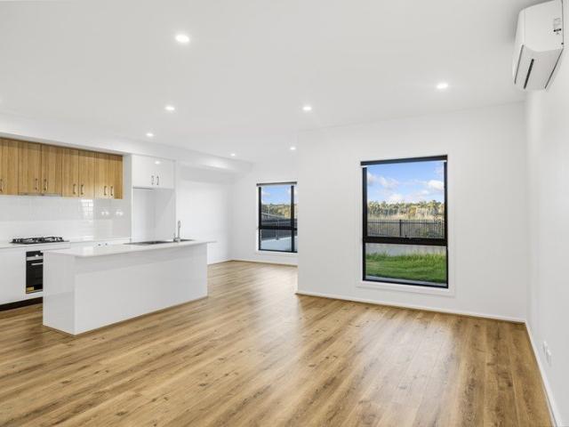 Townhouse for rent in Camerons Creek, Victoria