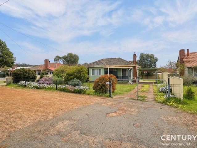 House for sale in Narrogin, Shire Of Narrogin