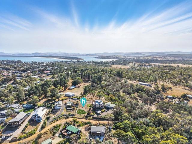 Land for sale in Dodges Ferry, Tasmania