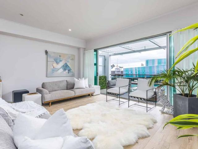 Apartment for rent in Princes Wharf, Auckland