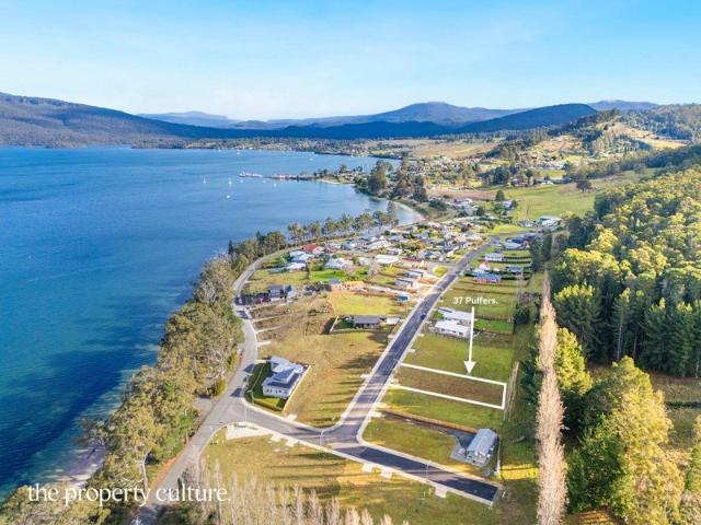 Land for sale in Brooks Bay, Tasmania