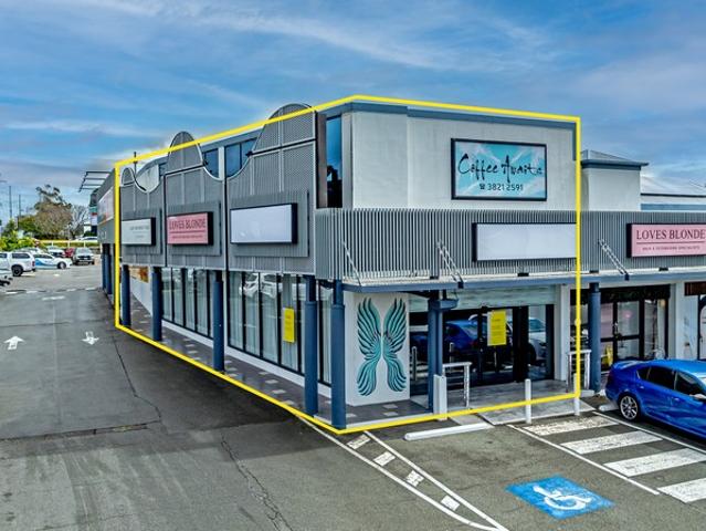 Retail for rent in Toombul, Queensland