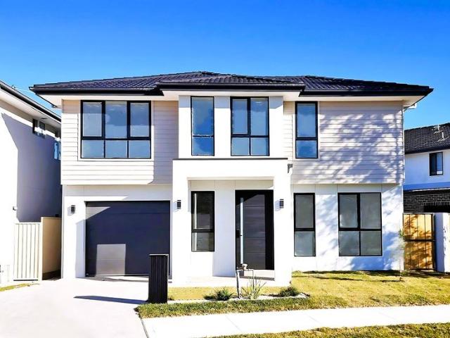 Townhouse for sale in Sydney, New South Wales