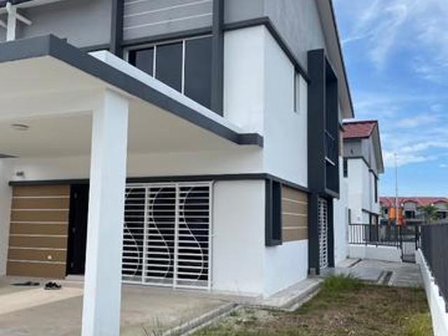 Terraced House for rent in Wellesley, Penang