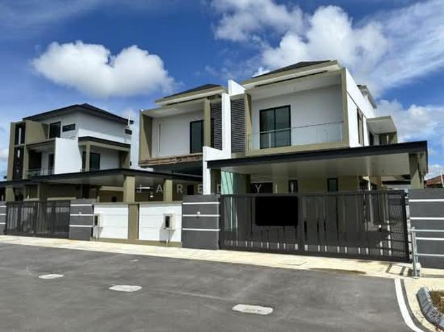 Residential House for sale in Tanjong Sepat, Selangor