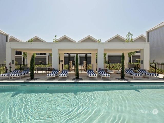 Townhouse for sale in Toombul, Queensland