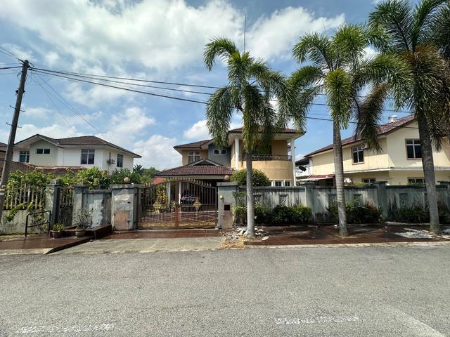 Bungalow for sale in Selayang, Selangor