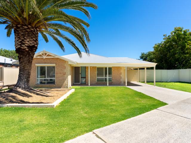 House for sale in Warnbro, Western Australia