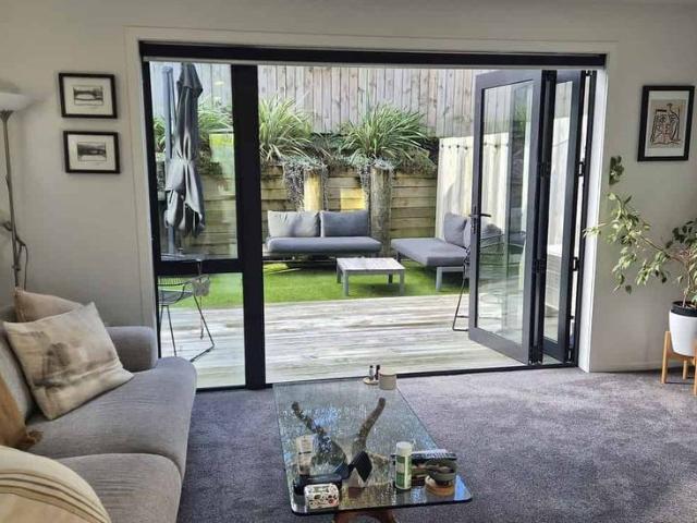 Townhouse for rent in Mount Wellington