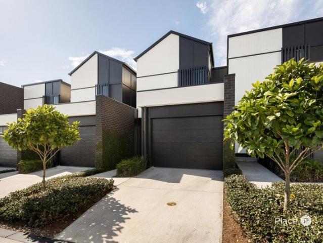 Townhouse for sale in Toombul, Queensland
