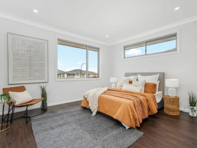 Cottage for sale in Sydney, New South Wales