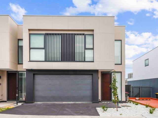 Townhouse for sale in Sydney, New South Wales