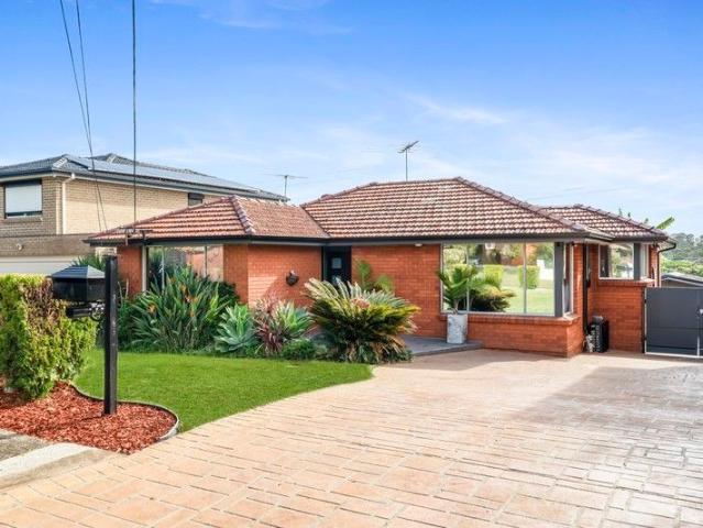 House for sale in Seven Hills