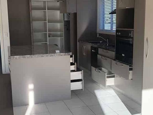 House for rent in Chaslands, Canterbury