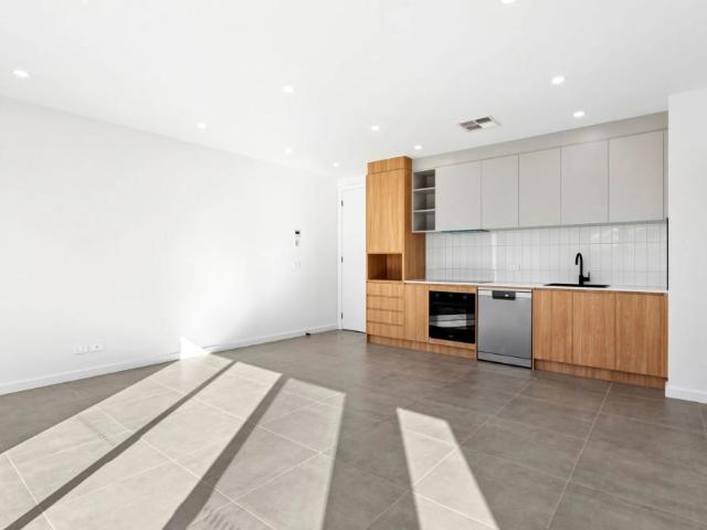 Townhouse for rent in Weetangera, Australian Capital Territory