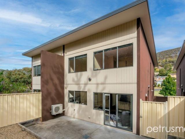 Apartment for sale in Hobart, Tasmania