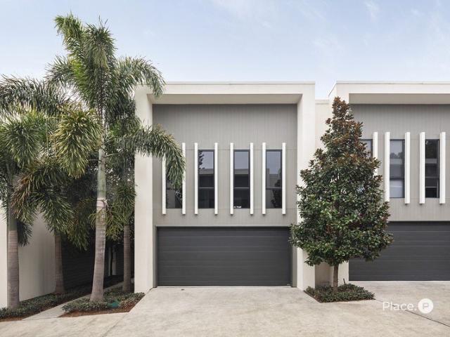 Townhouse for sale in Toombul, Queensland