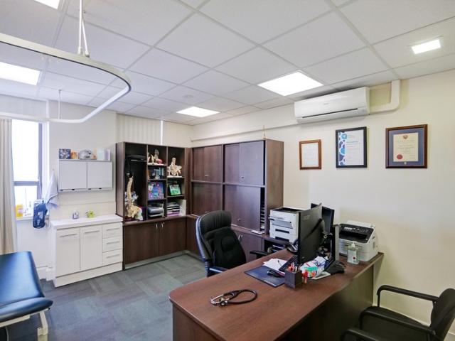 Office for sale in Cockburn, Western Australia