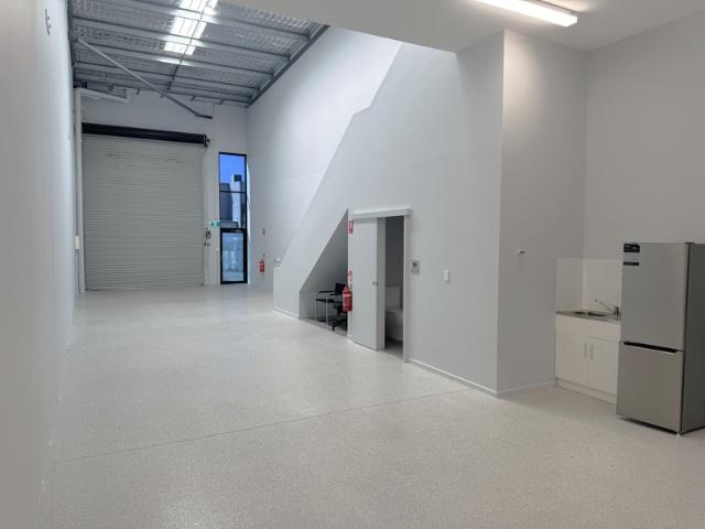 Warehouse for rent in Fernbrook, Queensland