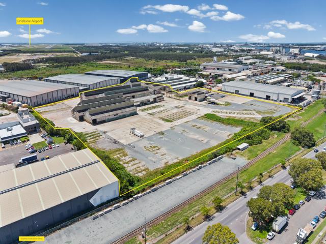 Warehouse for rent in Toombul, Queensland