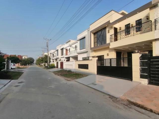 House for sale in Multan, Islamabad Capital Territory