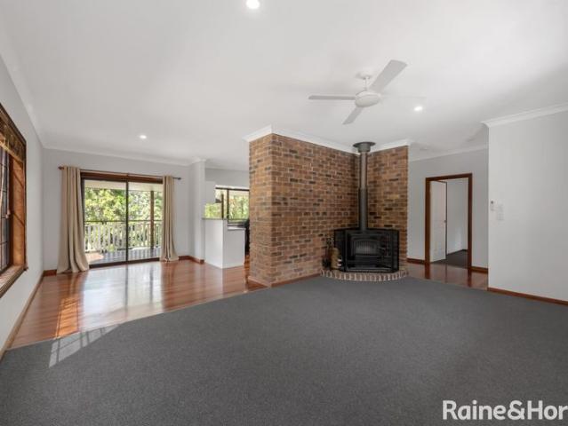 House for rent in Bonogin, Gold Coast City