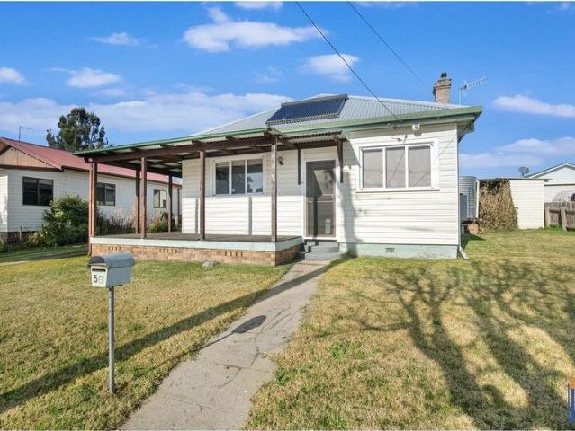 House for sale in Armidale