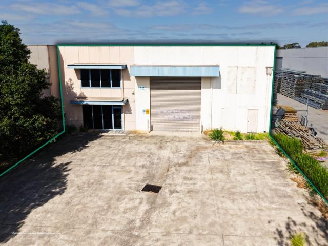 Warehouse for rent in Dandenong South, Melbourne