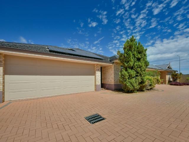 House for sale in Waikiki, Western Australia