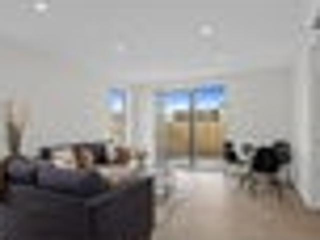 Townhouse for sale in Rolleston, Canterbury