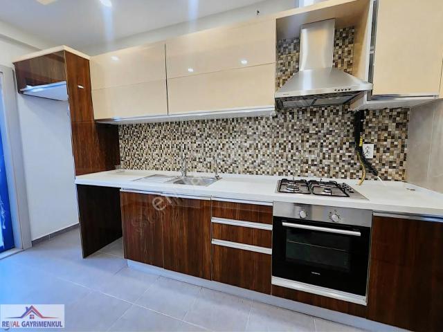 Menderes, İzmir içerisinde kiralık mülk