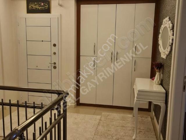 Gaziemir, İzmir içerisinde satılık mülk