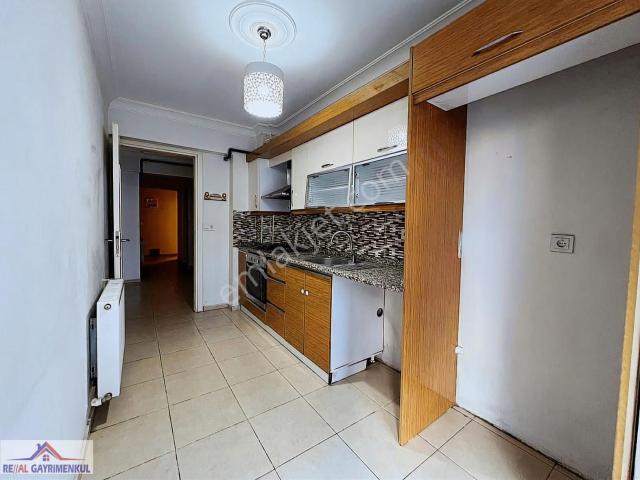 Menderes, İzmir içerisinde kiralık mülk