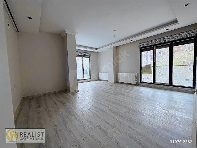 Üsküdar, İstanbul içerisinde satılık mülk