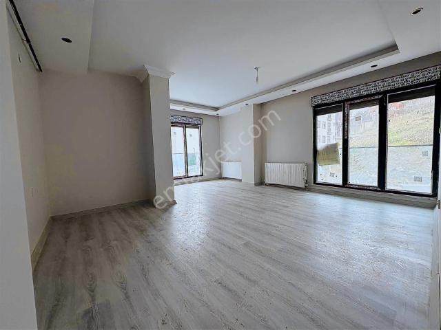 Üsküdar, İstanbul içerisinde satılık mülk