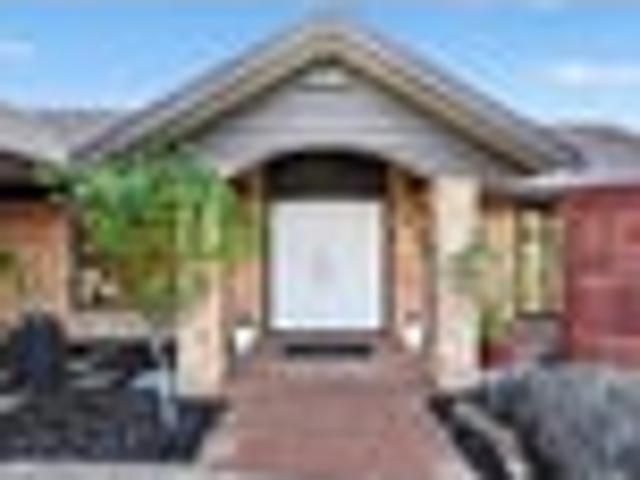House for sale in Awhitu