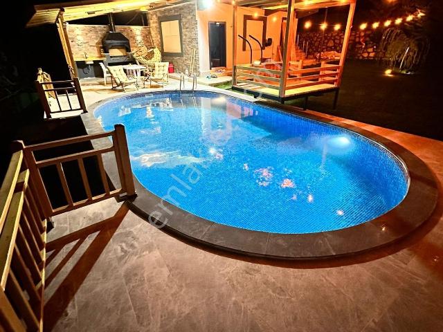 Aşağı Bağlar Mahallesi, Yeşilyurt içerisinde satılık Villa