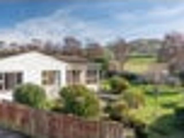 House for sale in Otakou